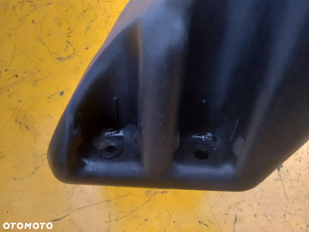 Zbiorniczek płynu spryskiwaczy Deutz Fahr M650 - 2