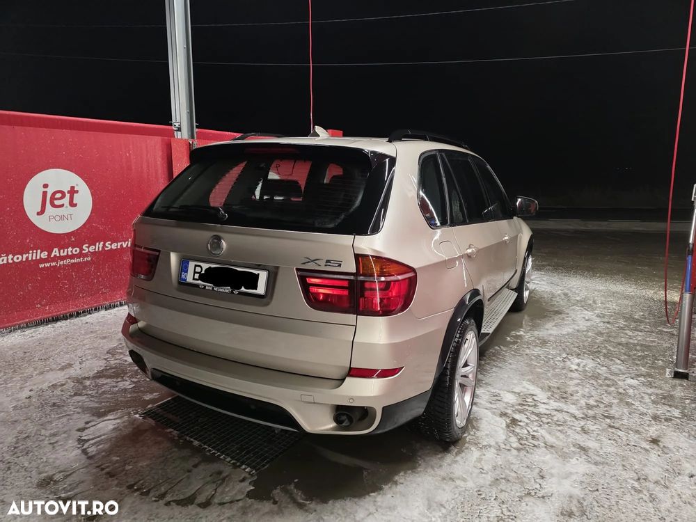 BMW X5 xDrive35i - 8