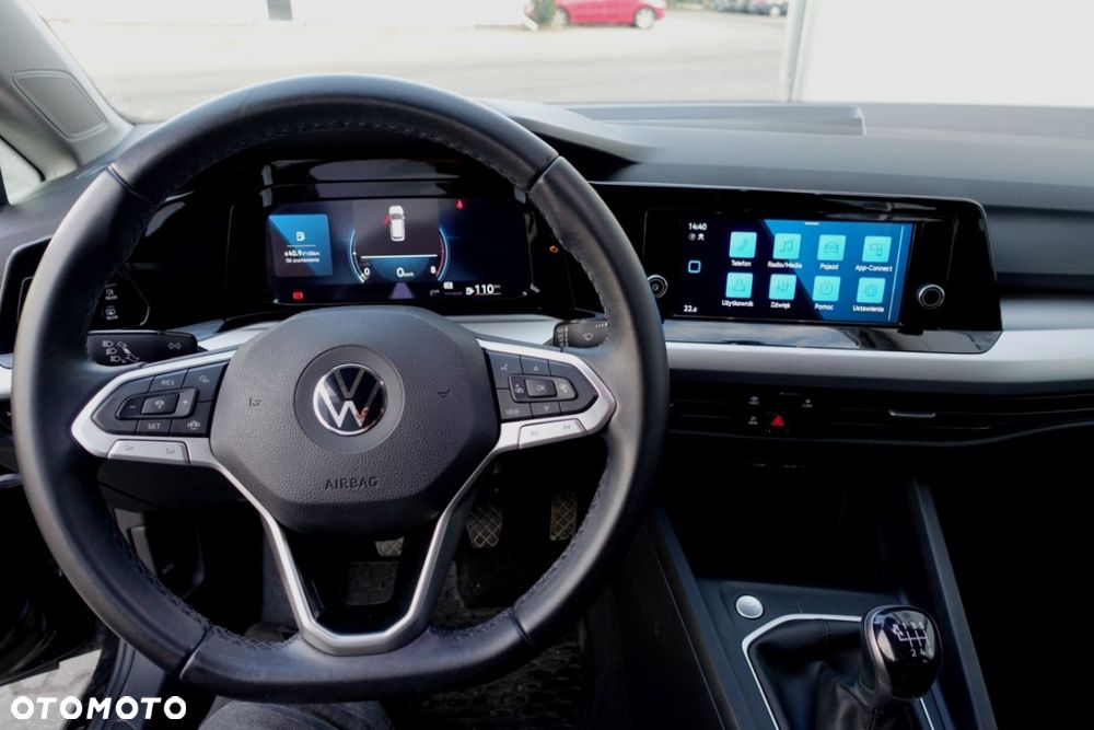 Volkswagen Golf - 18