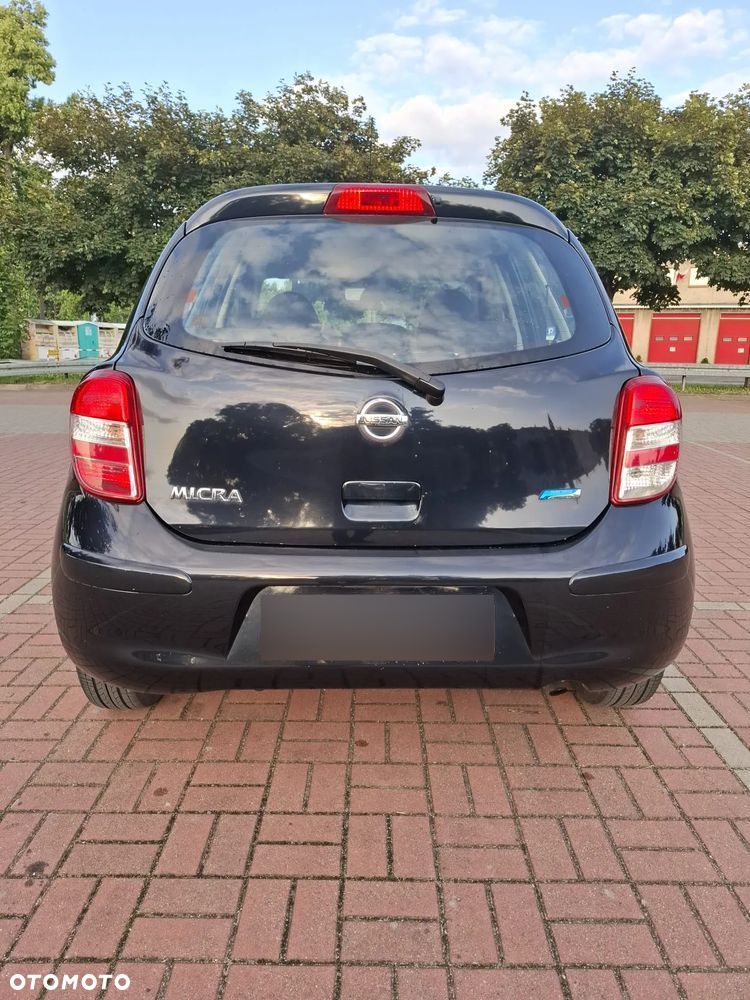 Nissan Micra 1.2 Bild der Frau - 21