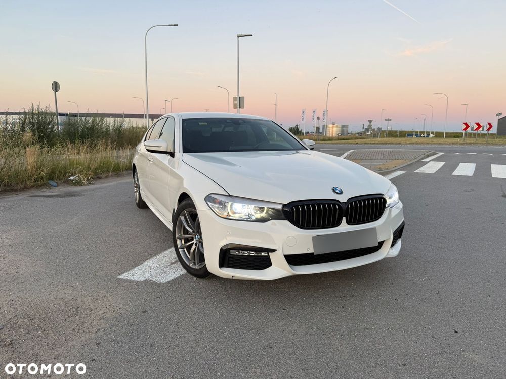 BMW Seria 5 520d xDrive - 1