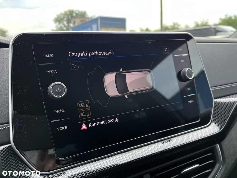Volkswagen T-Cross 1.0 TSI R-Line Plus DSG - 26