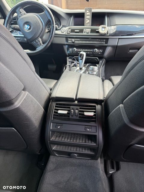 BMW Seria 5 520d - 7