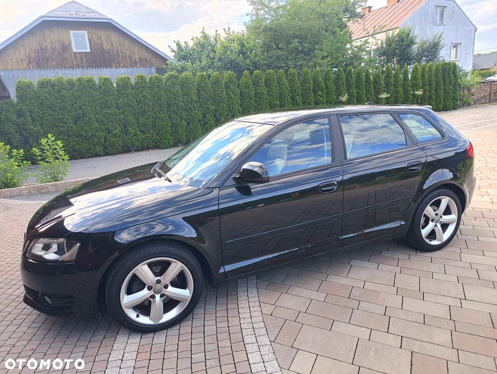 Audi A3 Sportback - 11