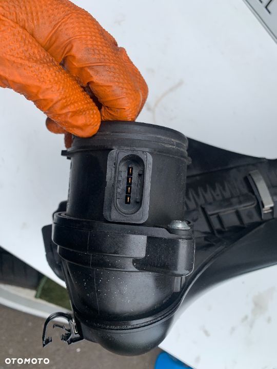 Obudowa filtra powietrza PRZEPŁYWOMIERZ Bmw E83 X3 3.0d M57N2 Lift - 6