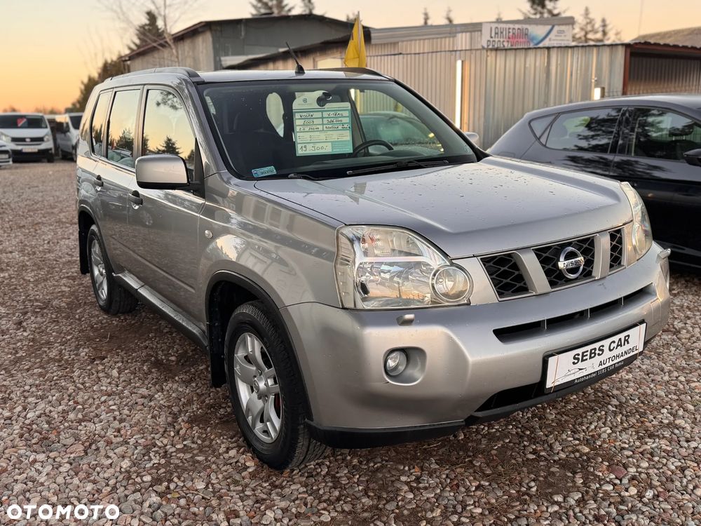 Nissan X-Trail 2.0 4x4 XE - 2