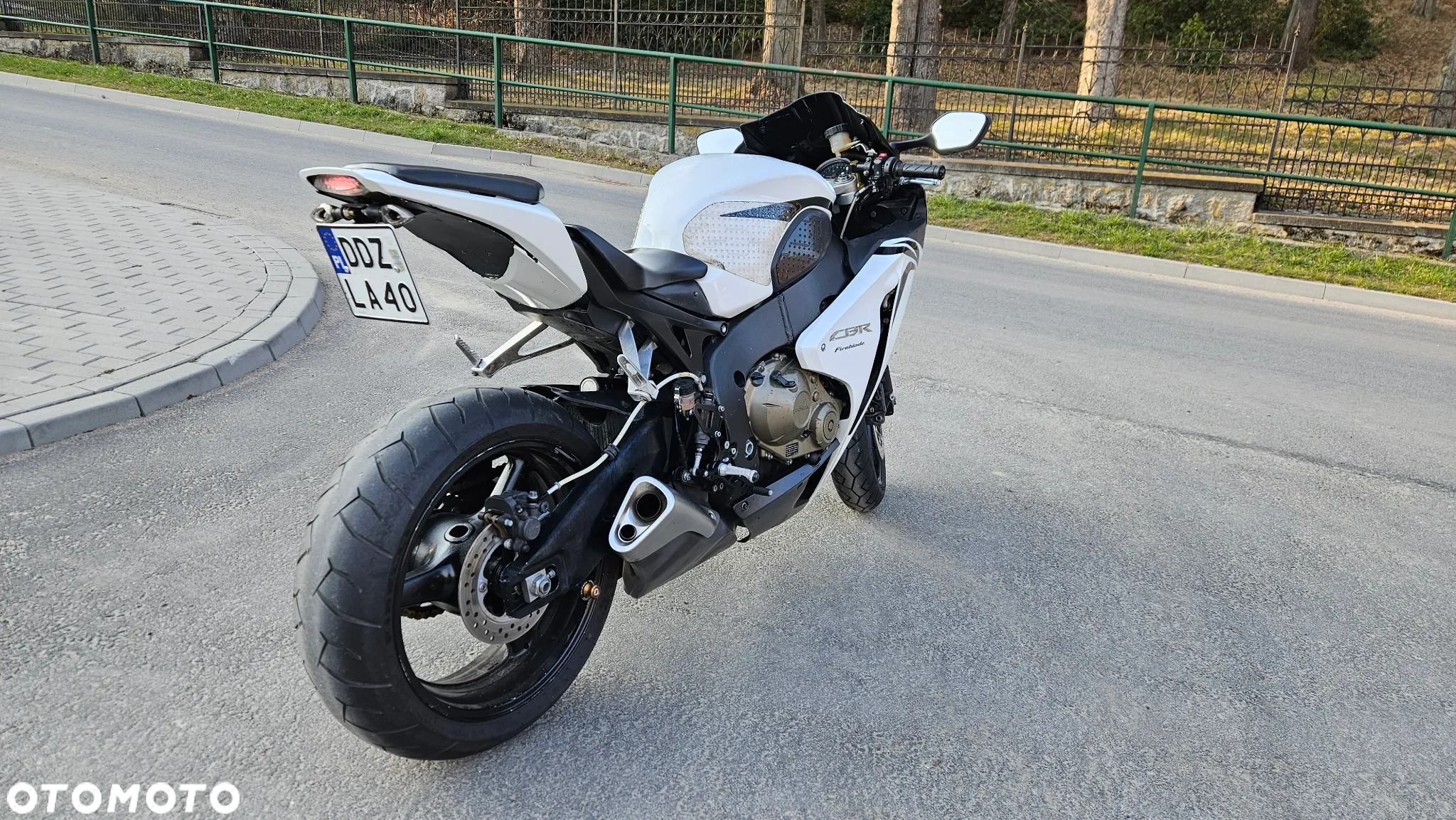 Honda CBR - 9