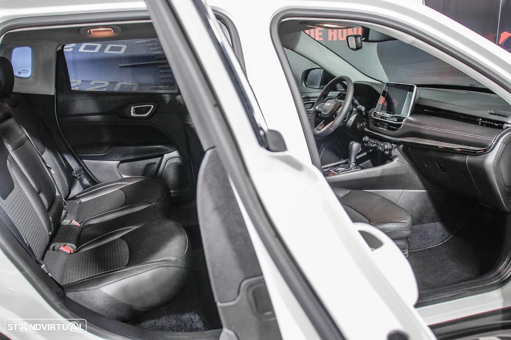 Jeep Compass 1.5 TG e-Hybrid Night Eagle DCT - 15