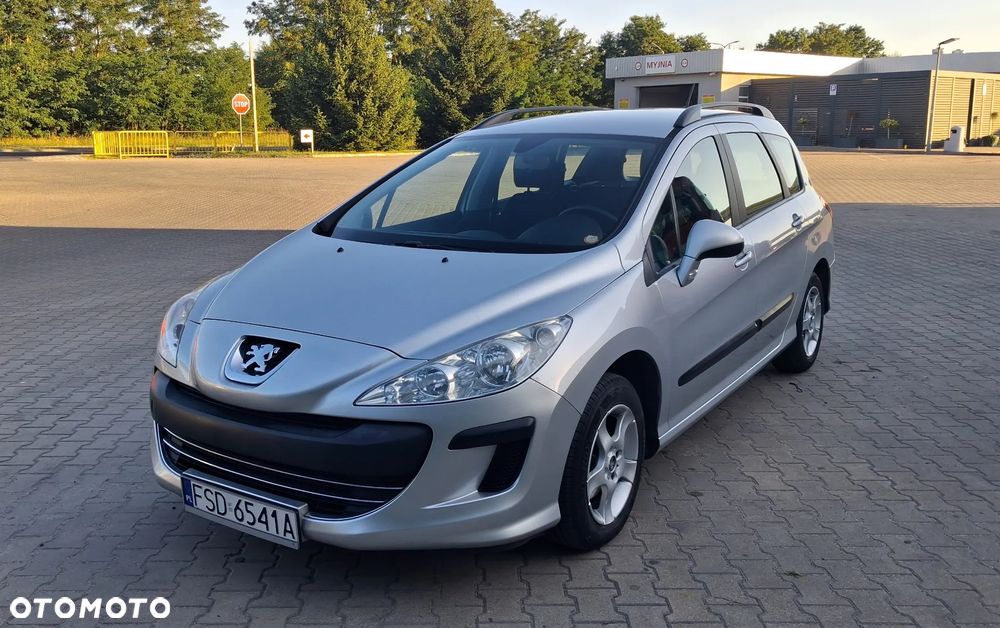Peugeot 308 1.6 HDi Premium - 10