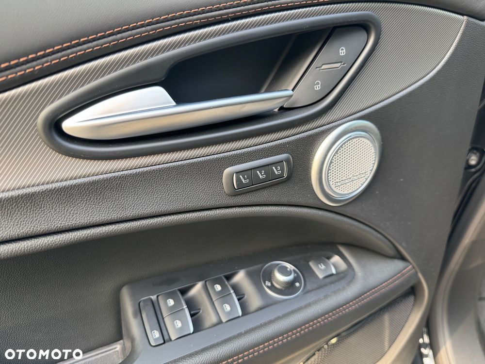 Alfa Romeo Stelvio 2.0 Turbo Intensa Q4 - 23