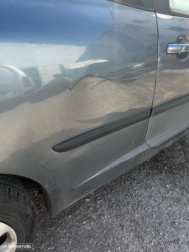 Peugeot 207 1.4 HDi Sport - 3