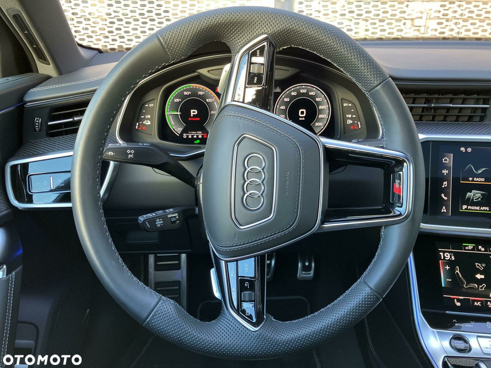 Audi A6 - 12