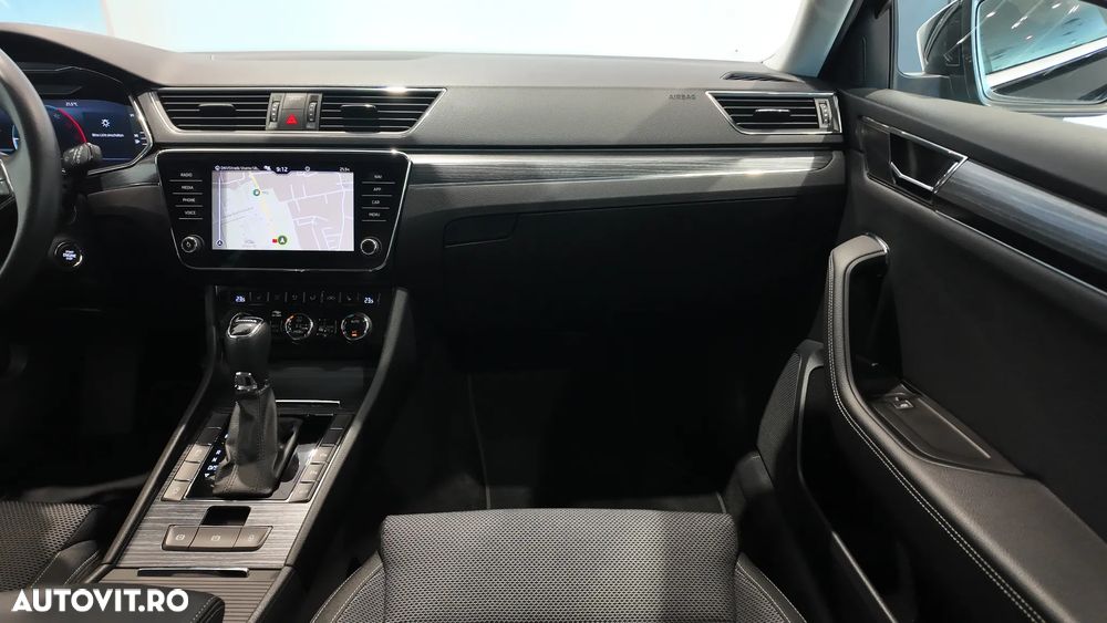 Skoda Superb 2.0 TDI DSG Ambition - 25