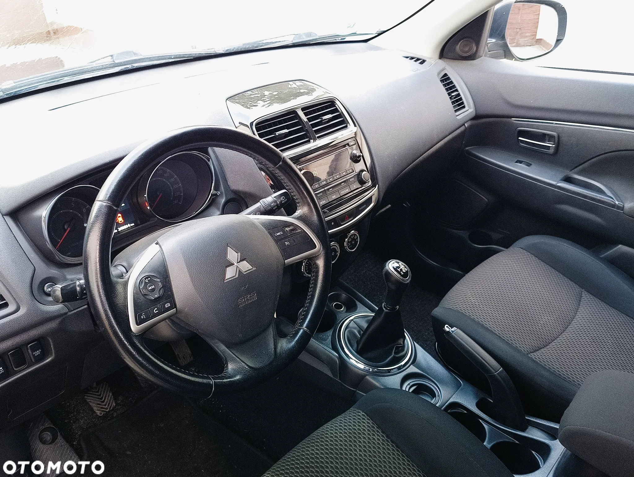Mitsubishi ASX 1.6 2WD Intense - 23