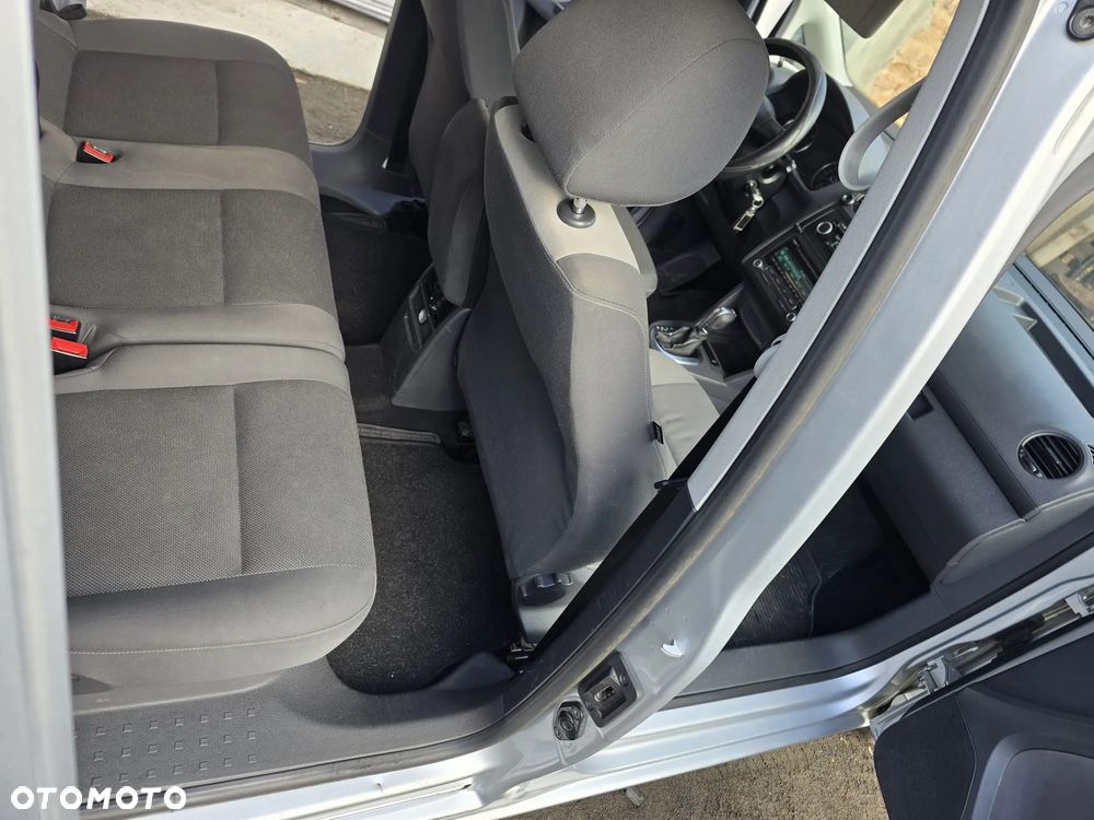 Volkswagen Caddy 1.6 (7-Si.) DSG Edition 30 - 17