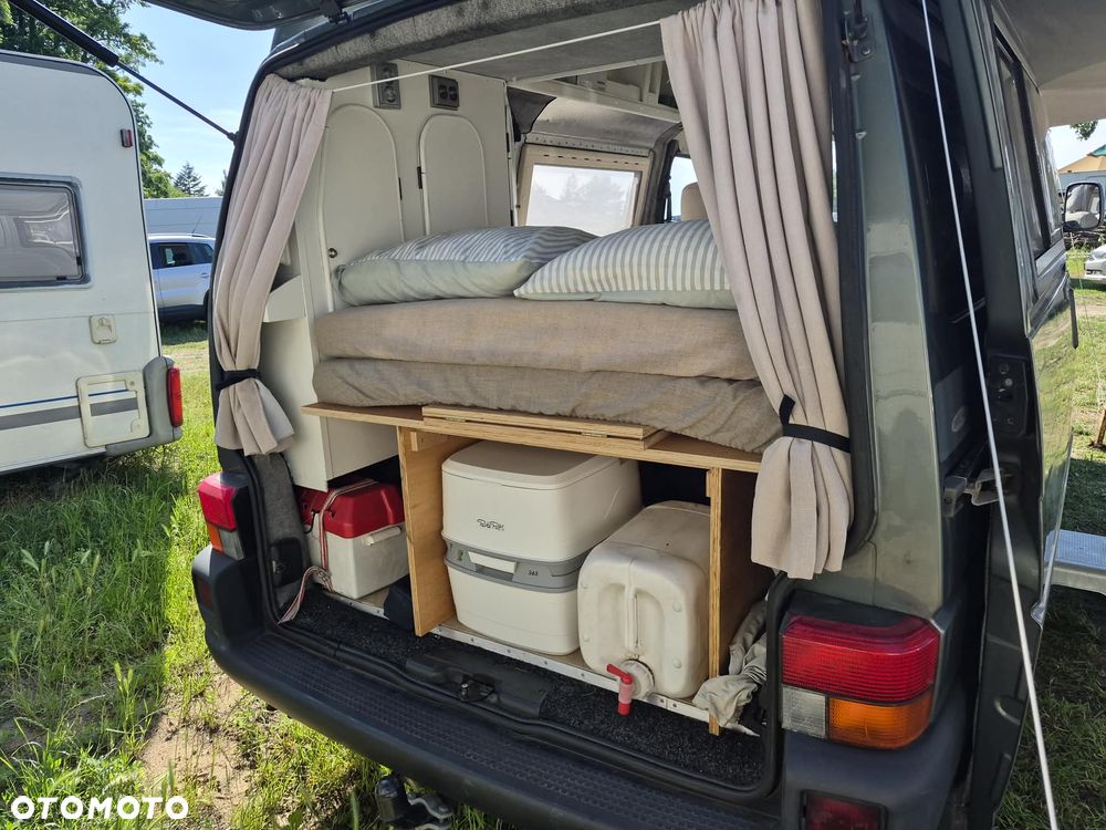 Volkswagen Transporter T4 - 16