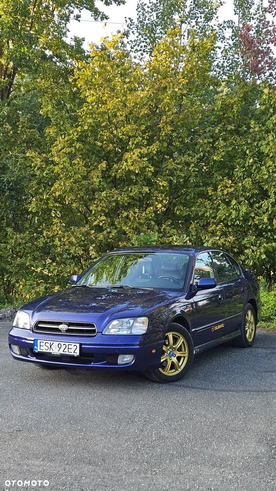 Subaru Legacy - 1