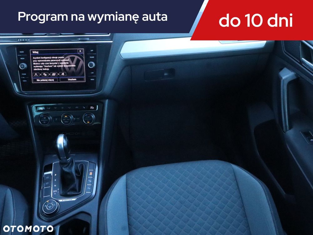 Volkswagen Tiguan - 10