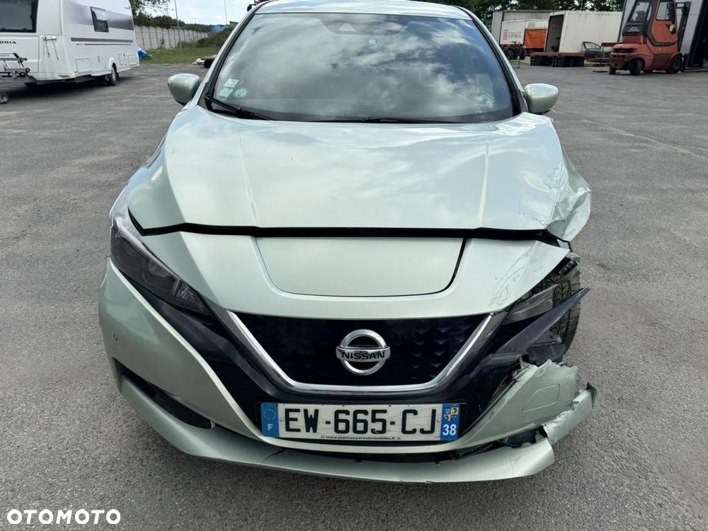 Nissan Leaf 40 kWh 2.ZERO Edition - 2