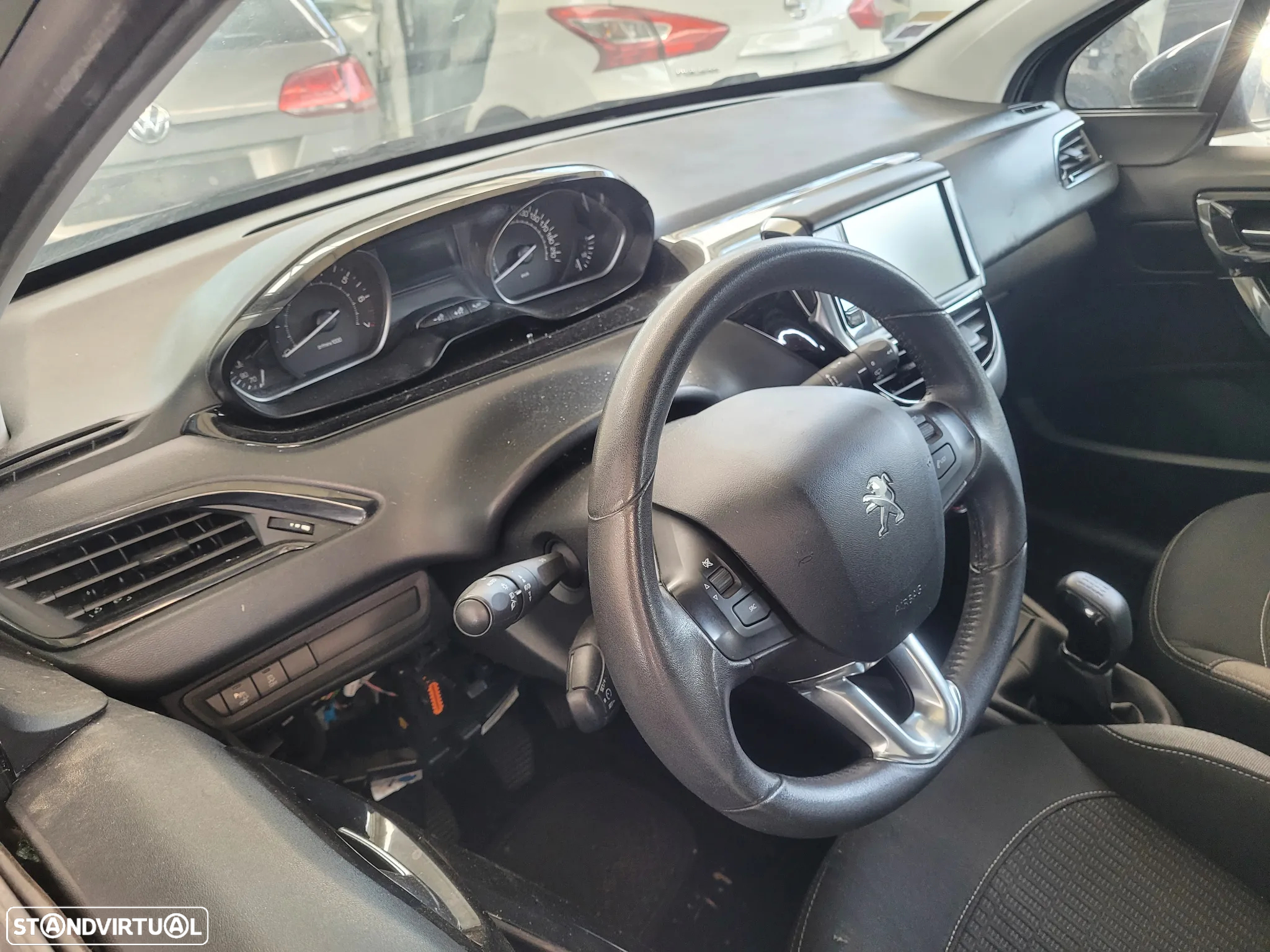Peugeot 208 2017 para peças - 3