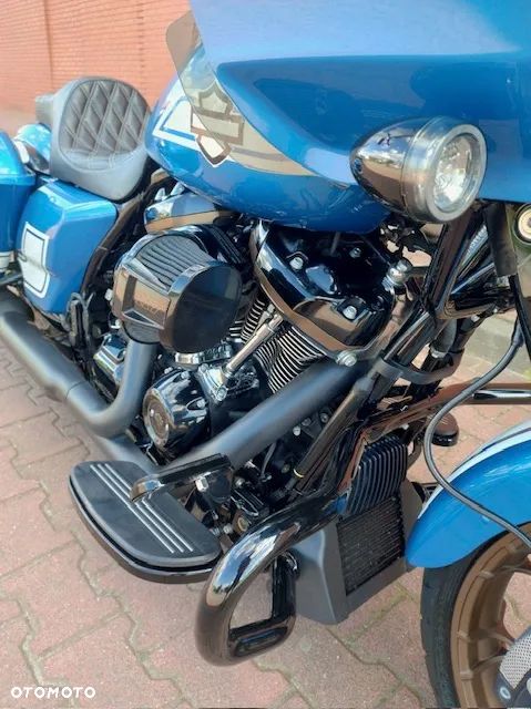 Harley-Davidson Touring Road Glide - 25