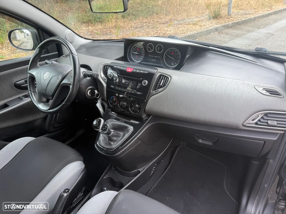 Lancia Ypsilon 1.2 S&S Gold - 15