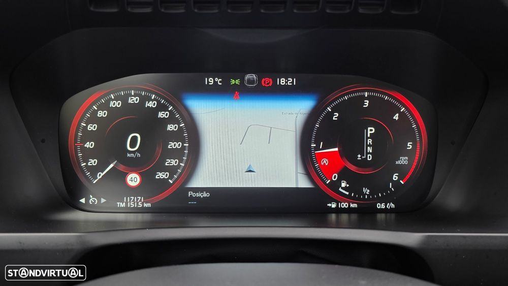 Volvo XC 90 2.0 D4 Momentum - 28