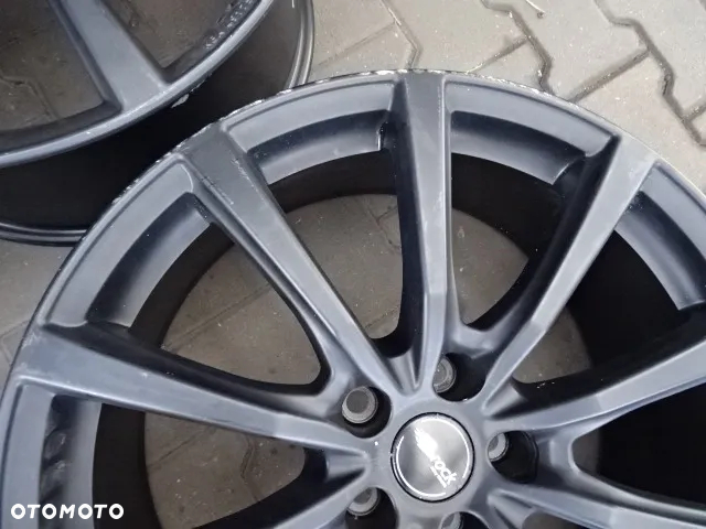 5x114,3x64 8,5jx20  ET35 Tesla 3 HONDA TOYOTA i inne - 9