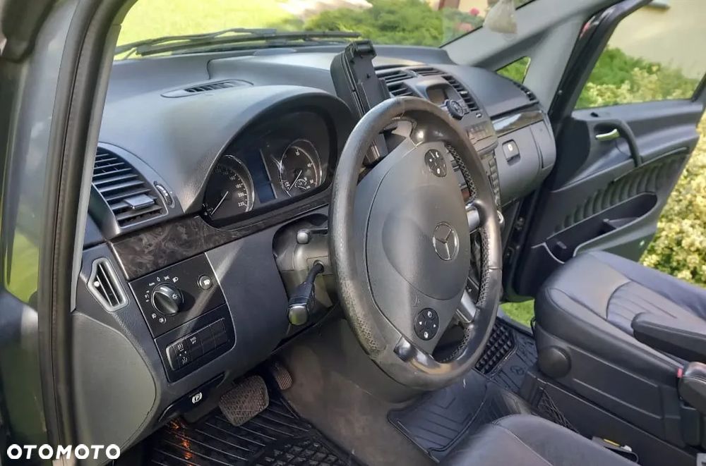 Mercedes-Benz Viano 3.0 CDI Ambiente (d³ugi) - 12