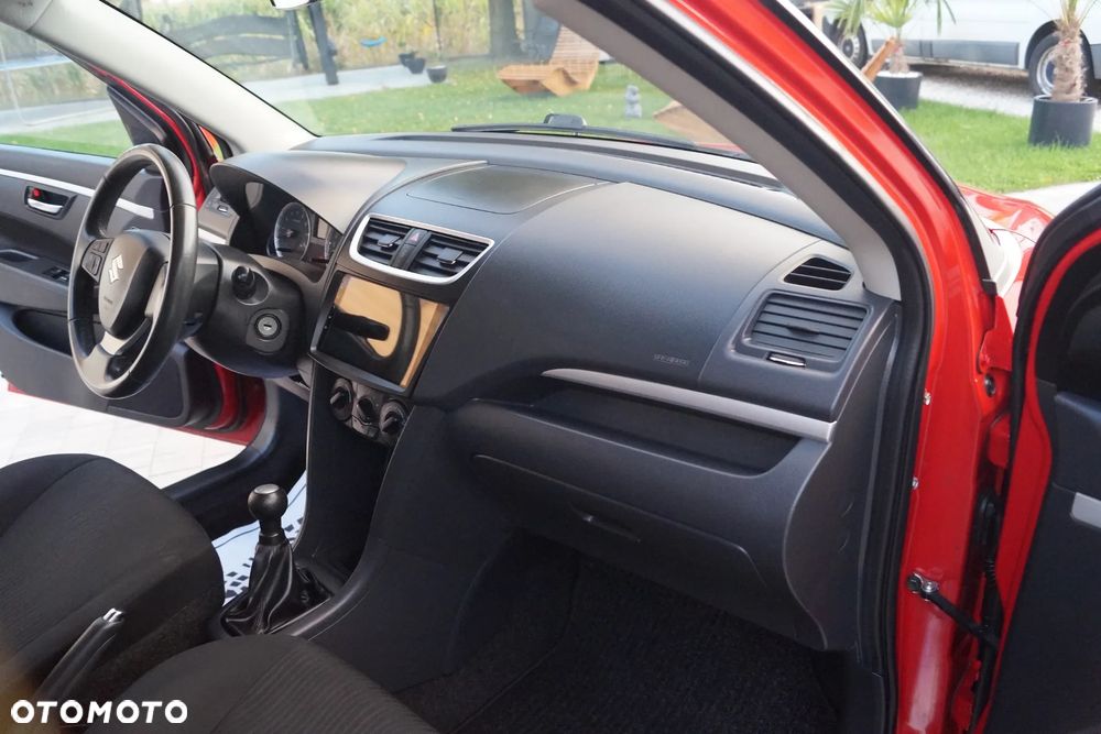 Suzuki Swift - 10