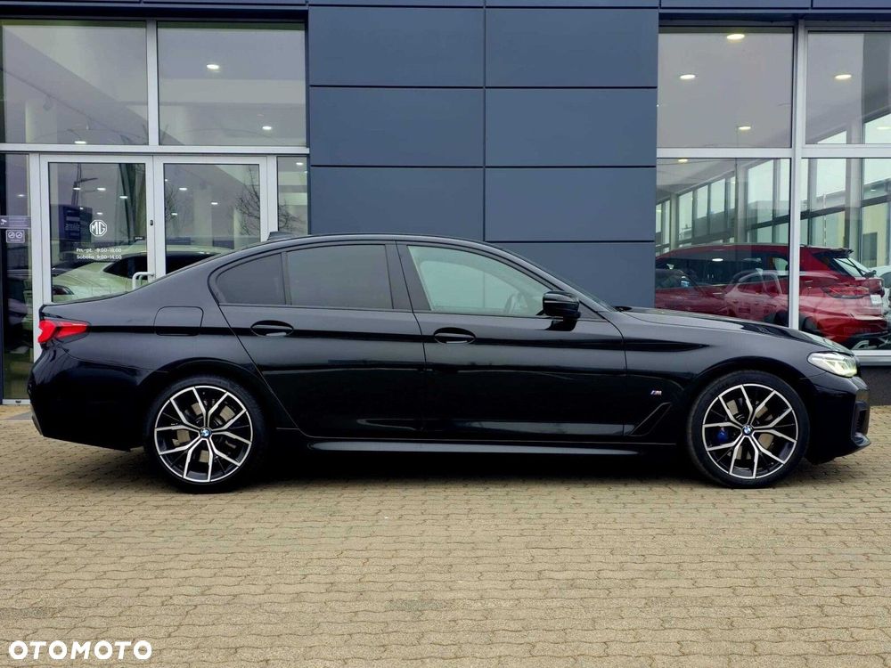 BMW Seria 5 530i xDrive M Sport sport - 5