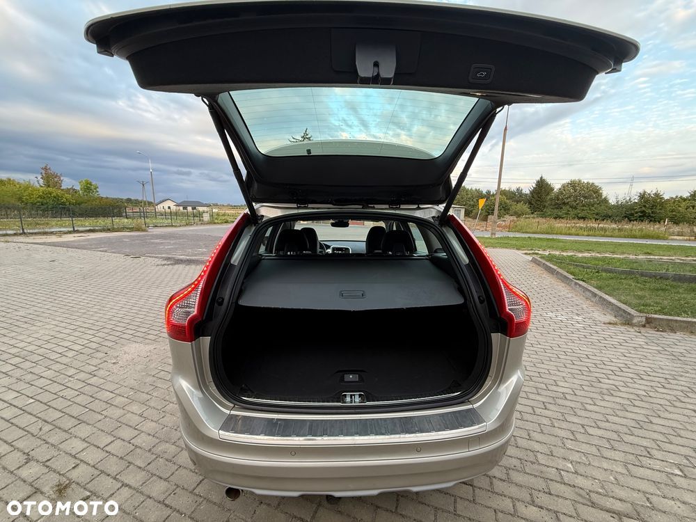 Volvo XC 60 - 31
