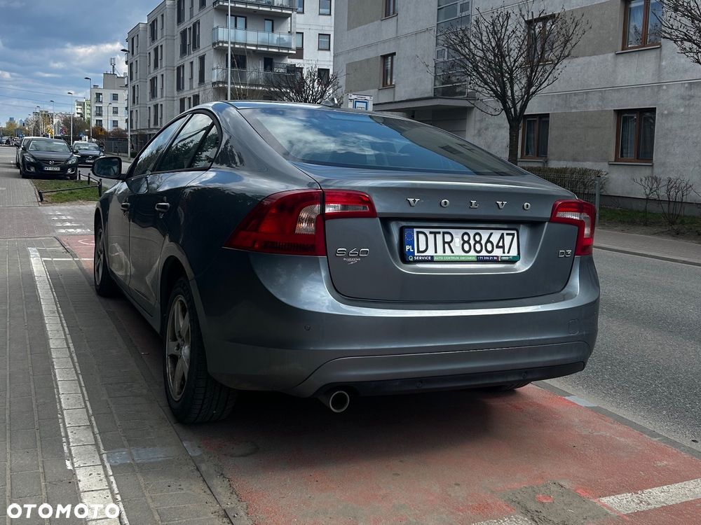 Volvo S60 D3 Geartronic Kinetic - 2