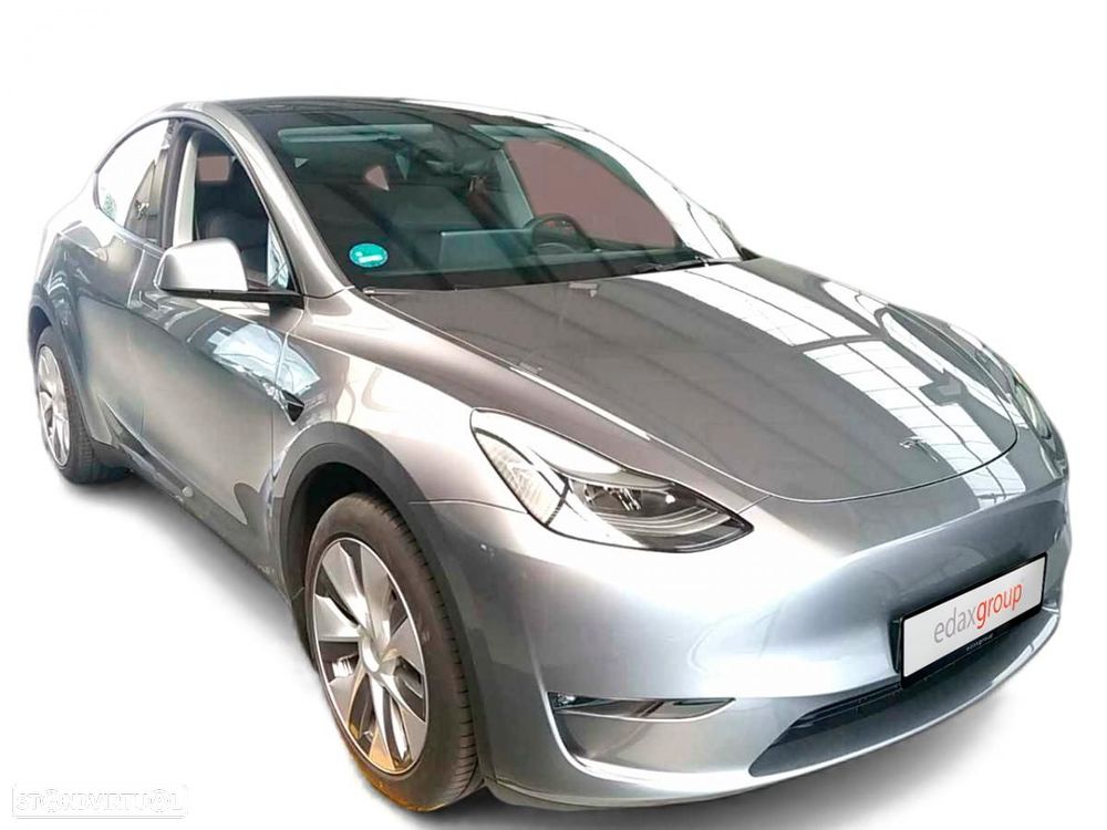 Tesla Model Y Long Range Dual Motor AWD - 1