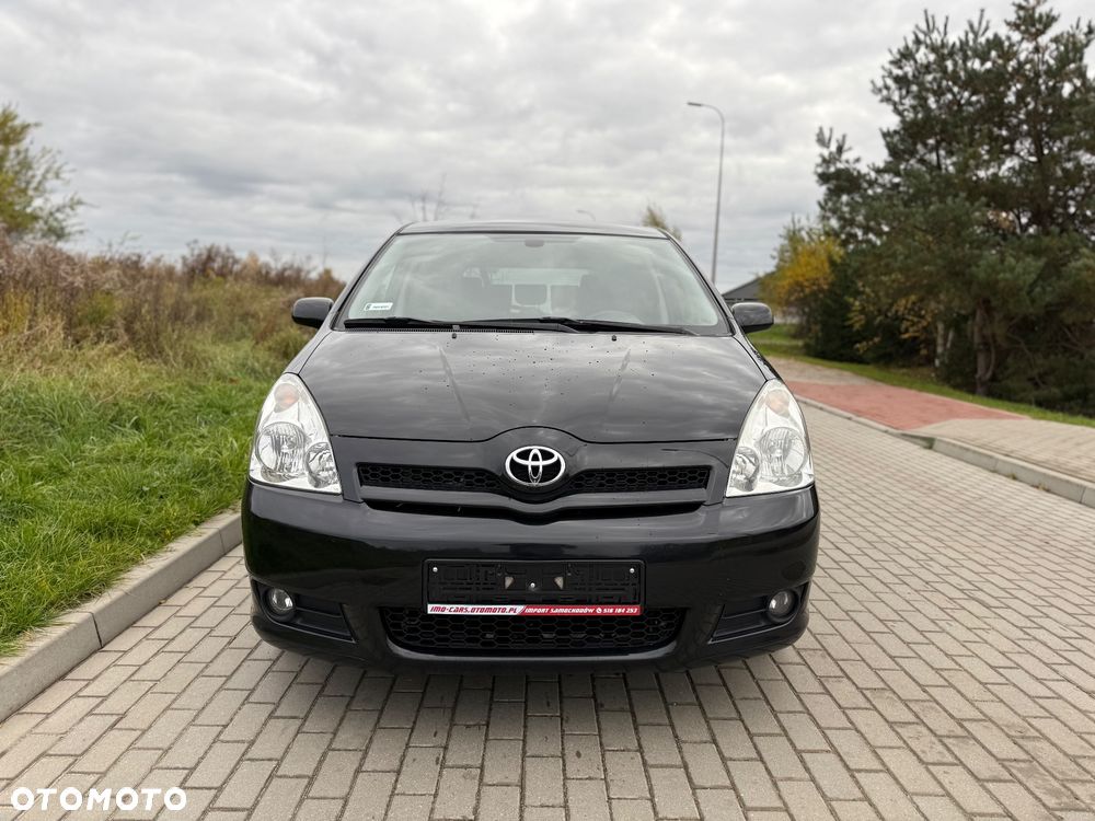 Toyota Corolla Verso 2.2 D-4D X + NAVI 7os - 6