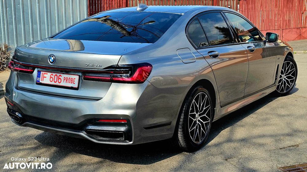 BMW Seria 7 745e AT PHEV - 38