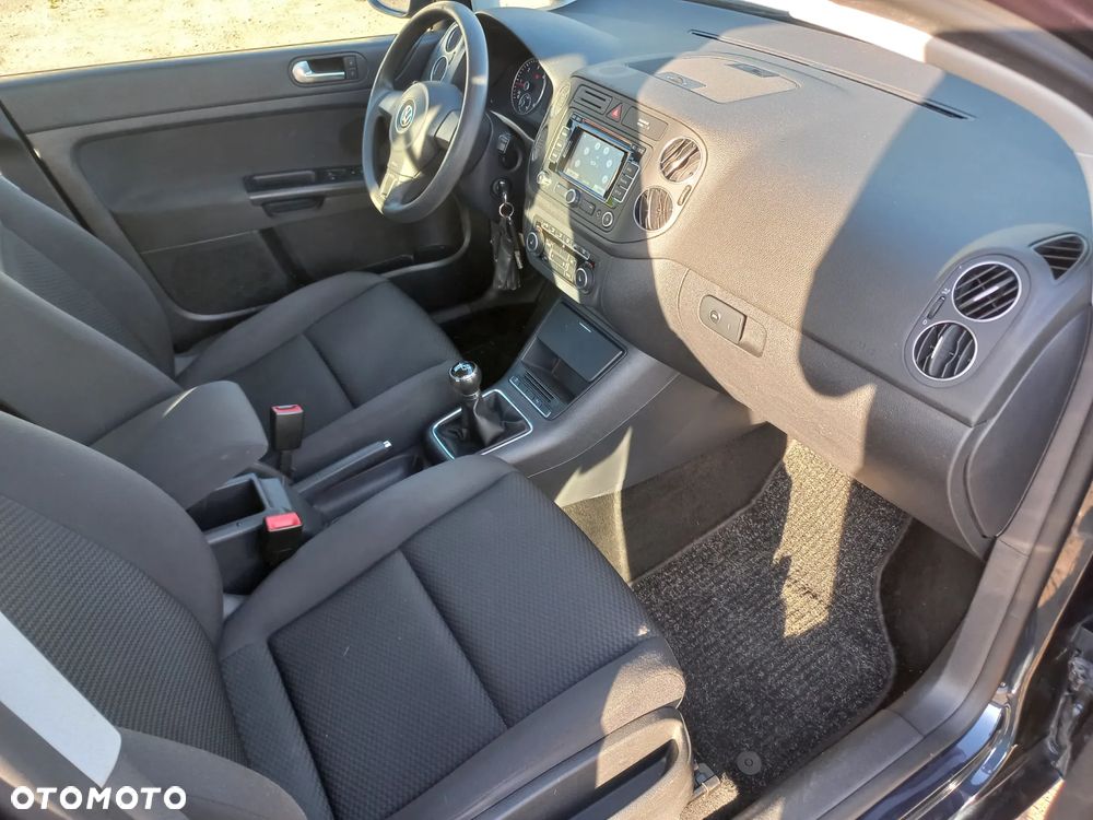 Volkswagen Golf Plus 1.6 TDI DPF Style - 22
