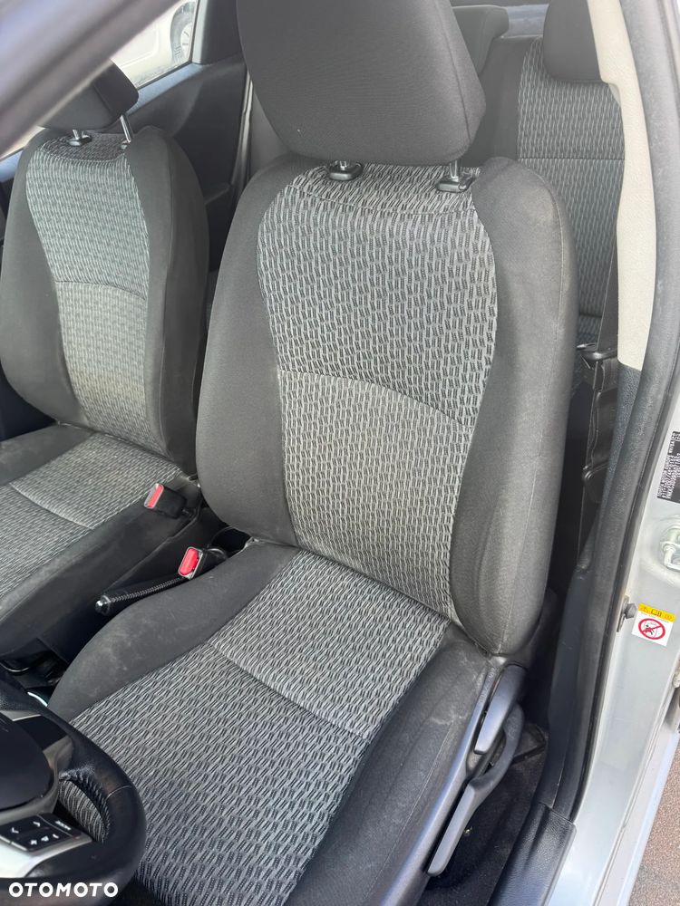 Toyota Yaris 1.4 D-4D Edition - 18