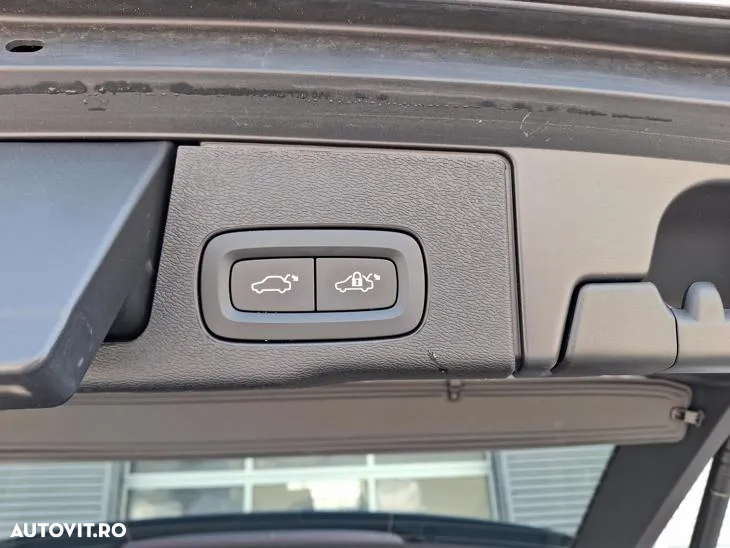 Volvo XC 60 B4 D AWD Geartronic Inscription - 19