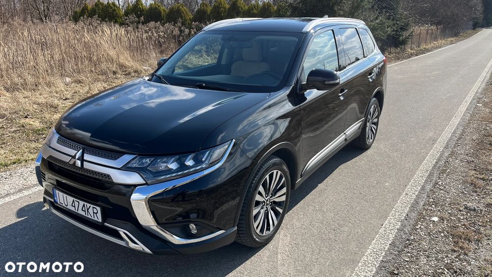 Mitsubishi Outlander 2.0 Intense + Navi 4WD CVT - 8