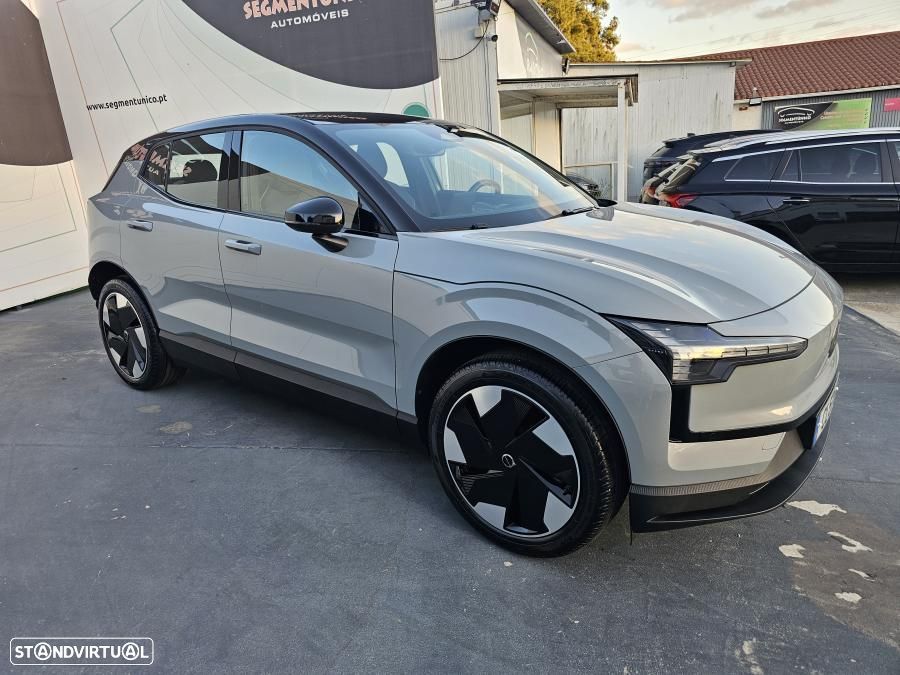 Volvo EX30 69 kWh Single Motor Extended Range Plus - 6