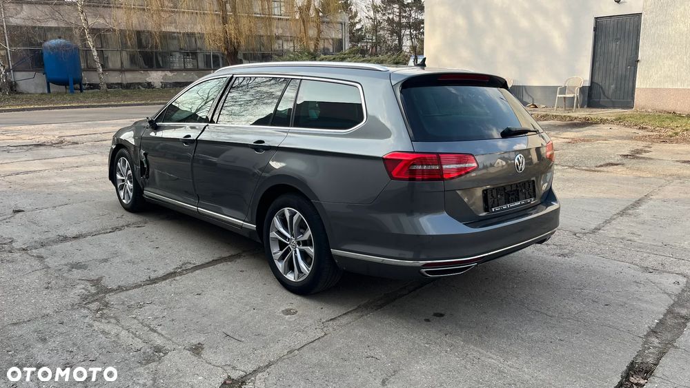 Volkswagen Passat 2.0 TDI SCR 4Motion DDG Highline - 3