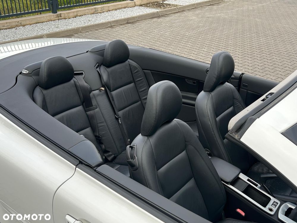 Volvo C70 2.0D Summum - 11