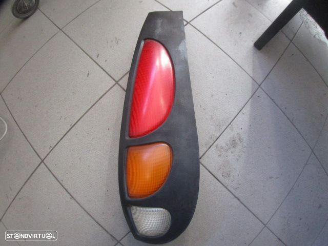 Farol Tras 395409999 D37240748 FIAT MAREA WEEKEND 1998 1.4I 80CV 5P  CINZA TD ORIGINAL - 1