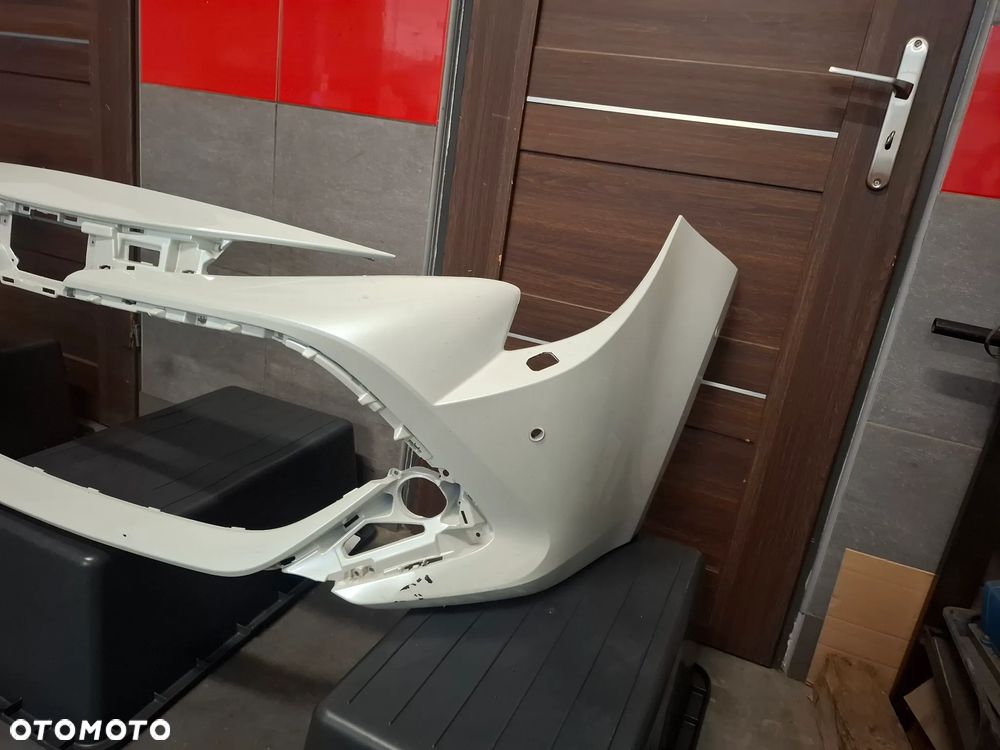 Zderzak przód Toyota Corolla E210 2019 rok - 2