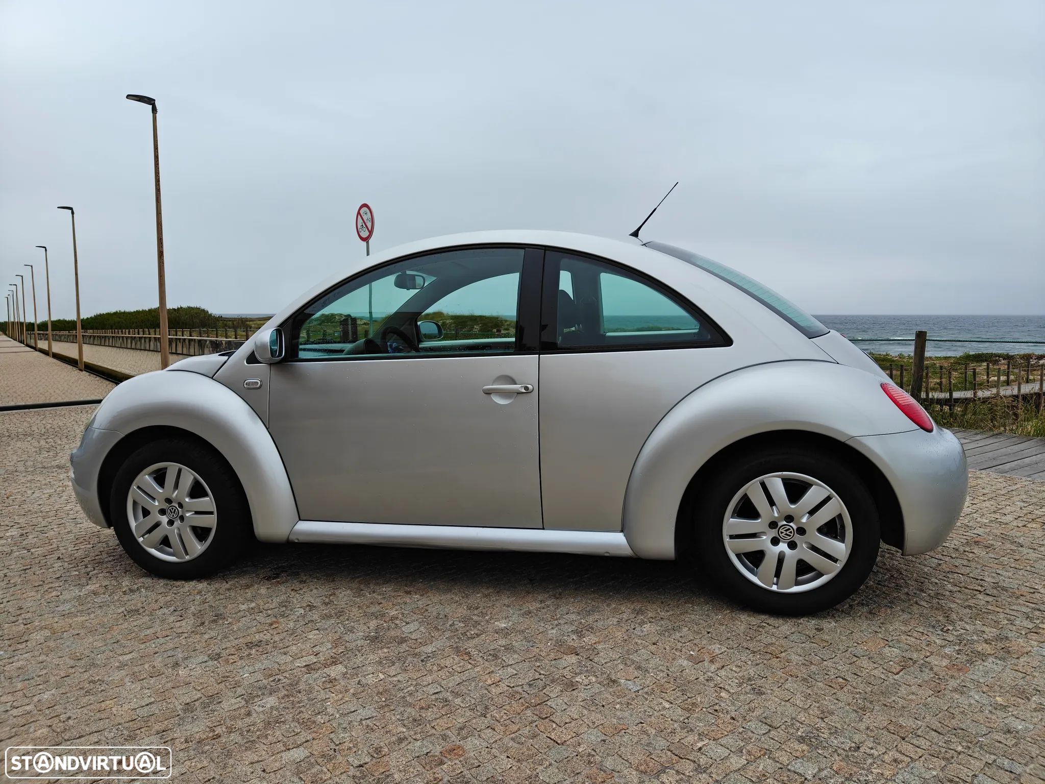 VW New Beetle 1.6 - 1