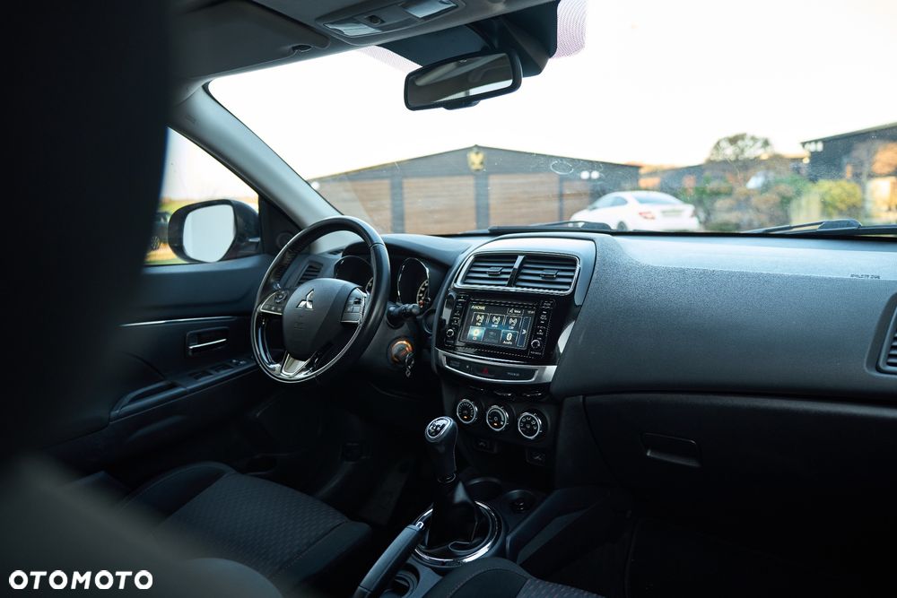 Mitsubishi ASX - 19