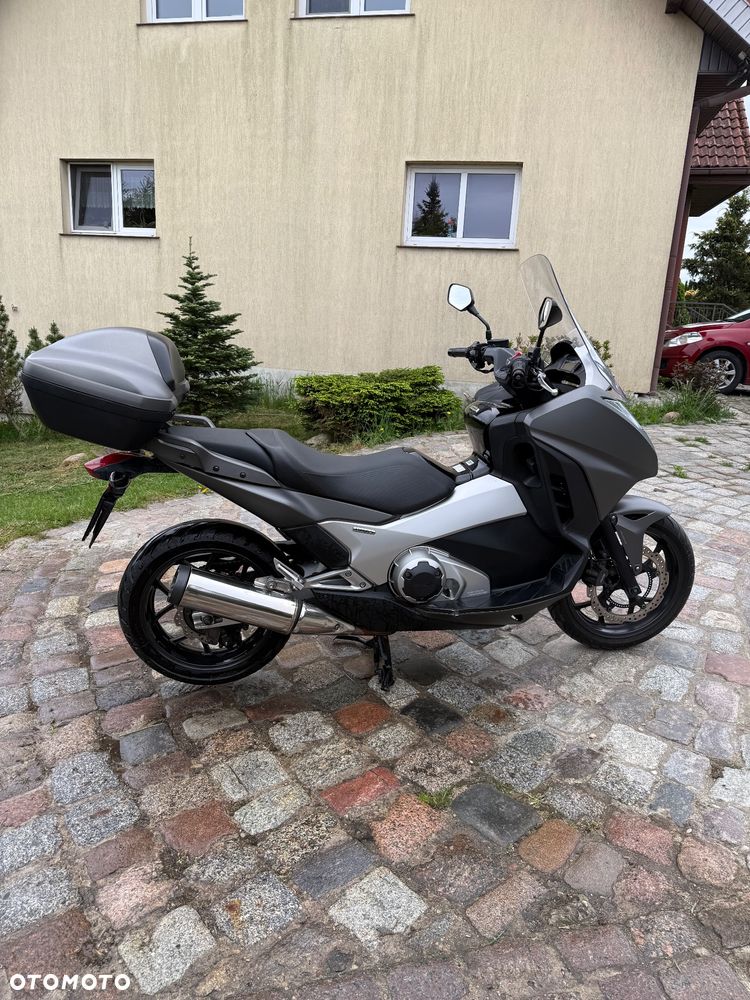 Honda NC - 12