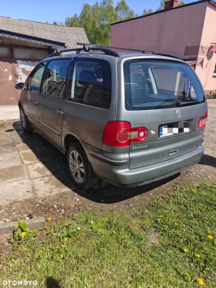 Volkswagen Sharan 1.9 TDI Comfortline - 5