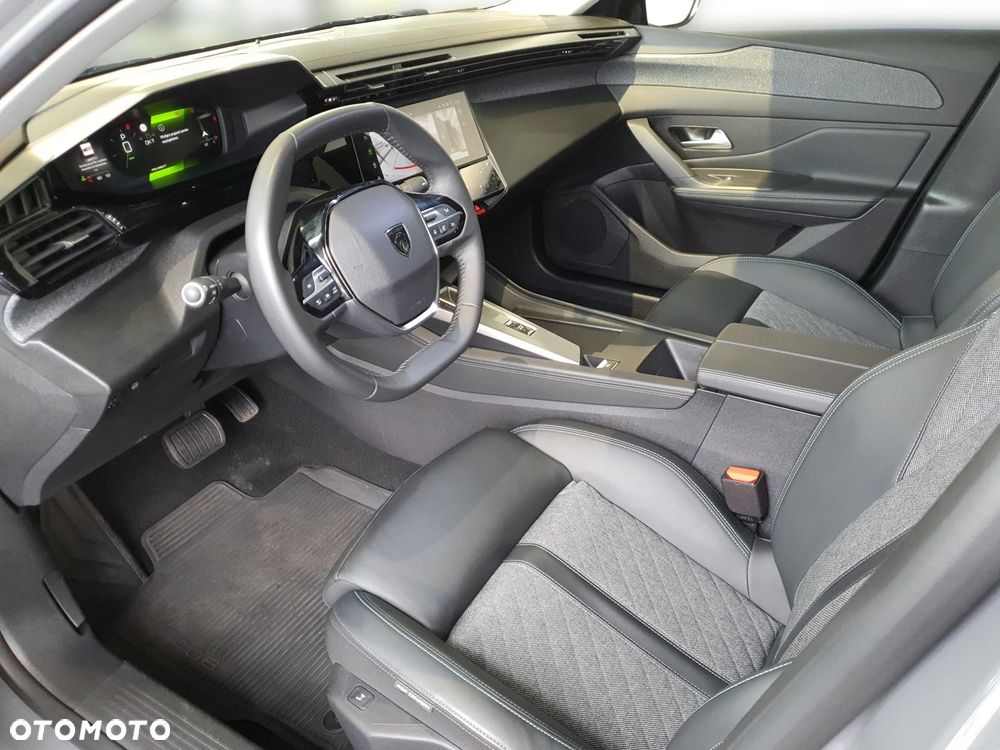 Peugeot 408 1.2 PureTech Allure Pack S&S EAT8 - 9